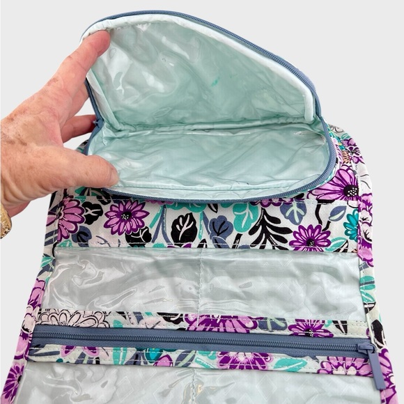 Vera Bradley Toiletries Bag Hanging Shower Bag Travel Organizer Small Size - Picture 10 of 11